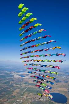 skydivers.jpg